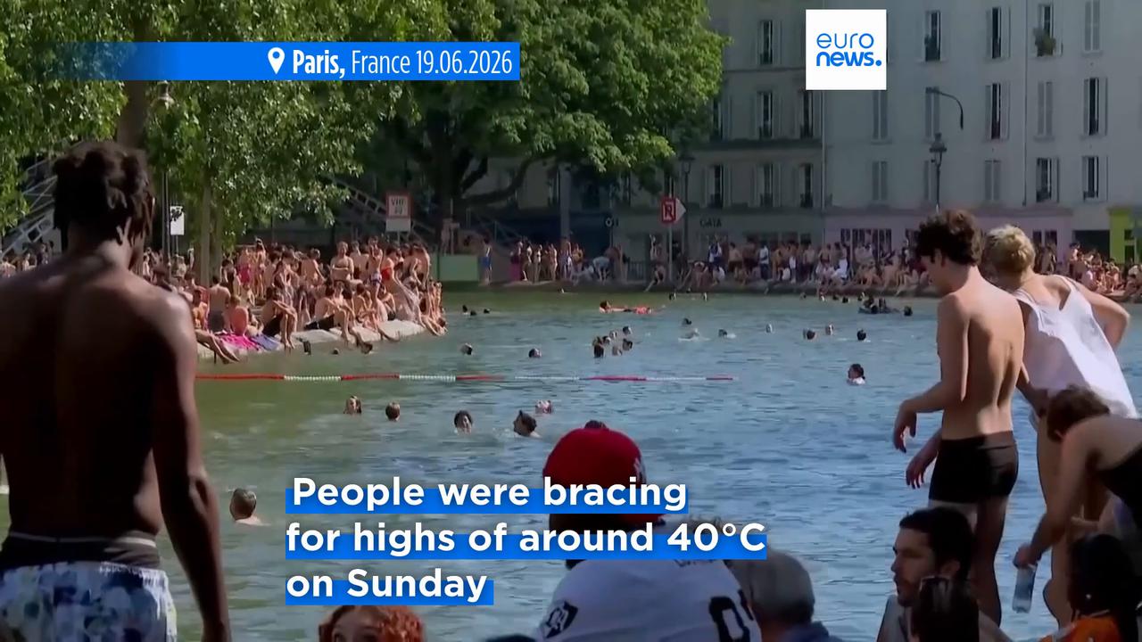 Video thumbnail for France swelters in heatwave as temperatures look set to hit 40C