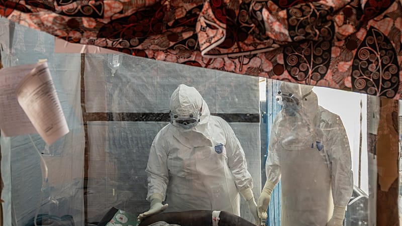 Video thumbnail for France confirms first ever case of Ebola in doctor returning from DRC