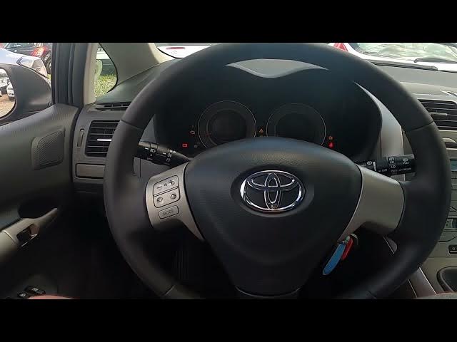 Video thumbnail for How to Enable or Disable Front and Rear Anti Fog Lights in Toyota Auris I ( 2006 – 2013 )