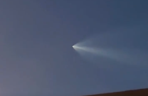 Video thumbnail for SpaceX rocket puts on predawn show for early risers in New Jersey