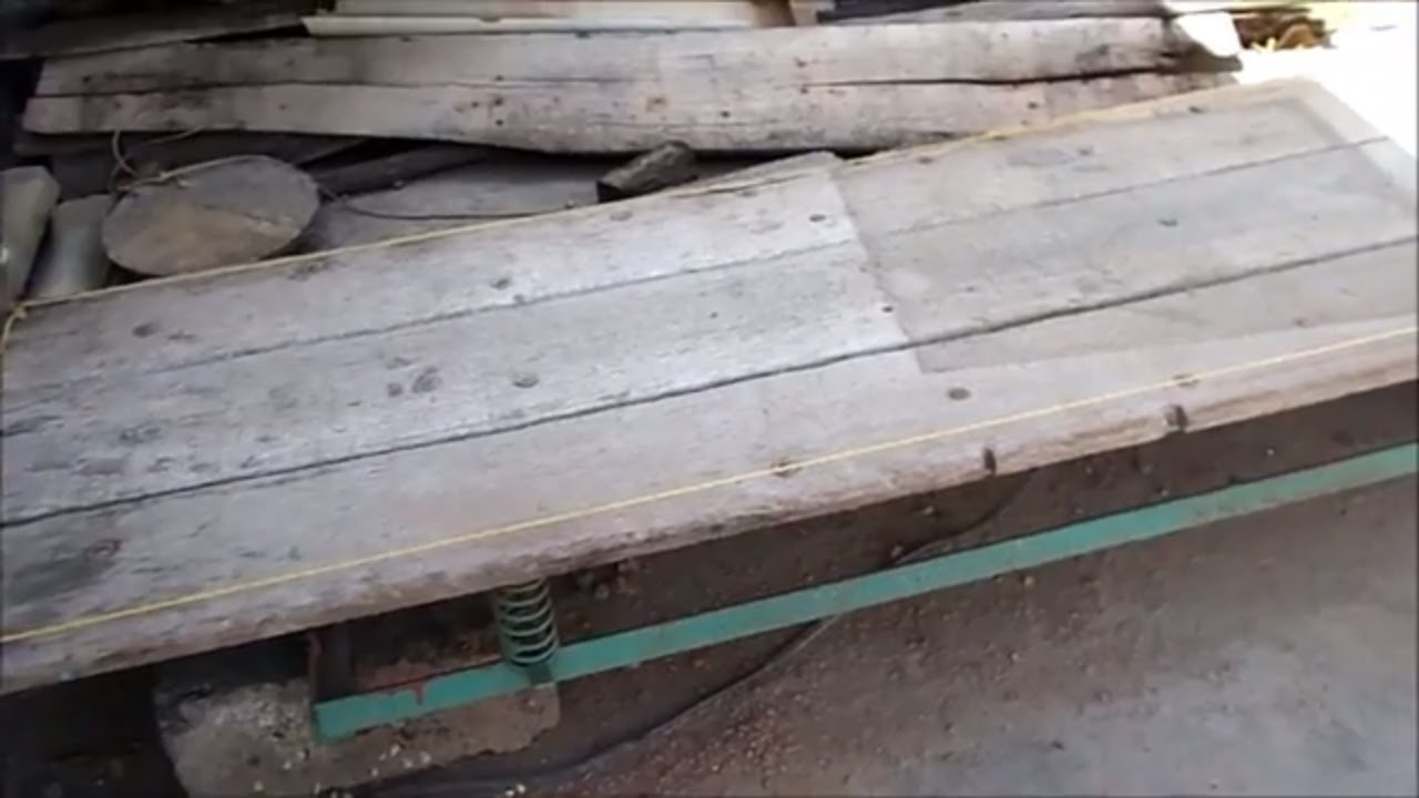 'Video thumbnail for Homemade vibratory table/Vibrating table/Vibratory table for concrete.'