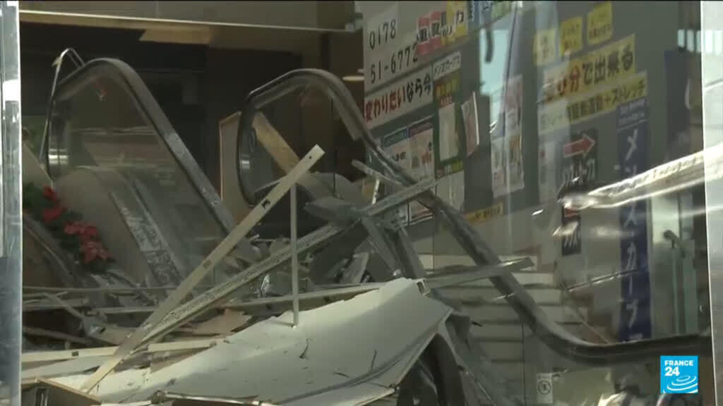 Video thumbnail for Dozens hurt in Japan 7.5-strong earthquake