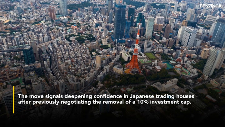 'Video thumbnail for Warren Buffett's Berkshire Hathaway Lifts Mitsubishi Stake Past 10% As Japan Trading House Bet Deepens'