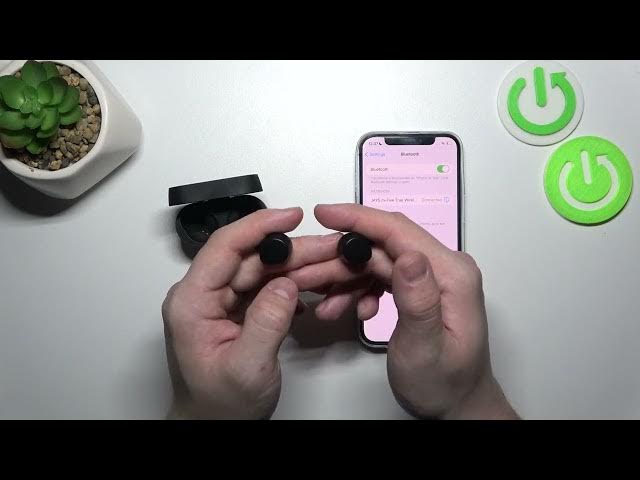 Video thumbnail for How to Use Gestures on JAYS M-Five Earbuds