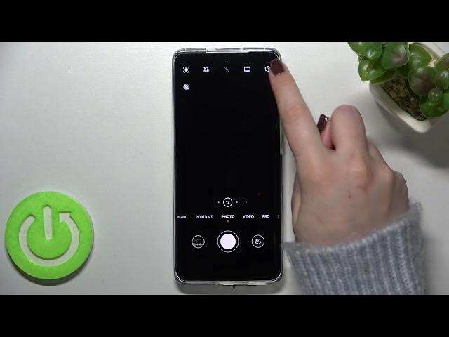 Video thumbnail for How to Use Camera Timer on HUAWEI P50 Pro - Set Up Camera Timer