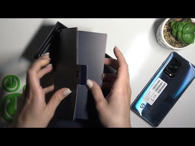 Video thumbnail for Does the XIAOMI Black Shark 5 Pro Come with Earbuds? Let's Find Out!