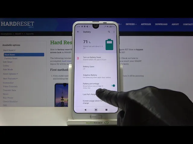 Video thumbnail for How to See Battery Percentage on SHARP Aquos R2 - Display Battery Information
