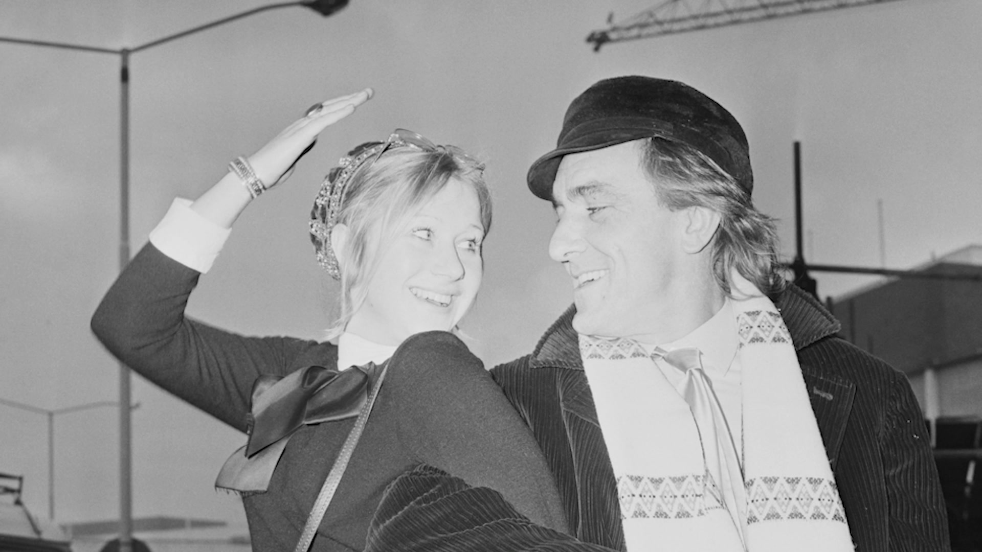 Video thumbnail for Helen Mirren & Her Gorgeous Transformation