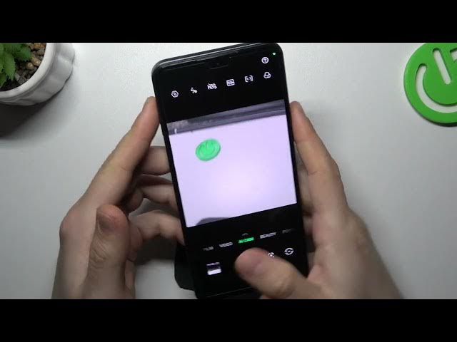 Video thumbnail for How to Take Burst Shot on INFINIX Note 12 (2023)? - Take Series of Photos