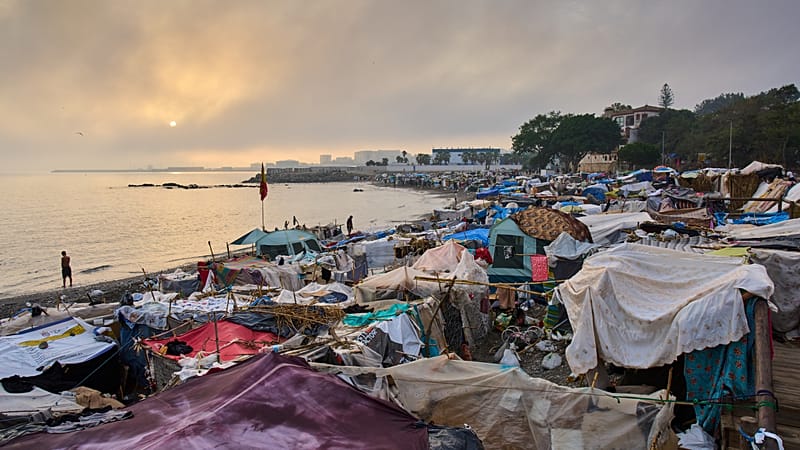 Video thumbnail for Spain's slow response in Ceuta leaves teen migrants still living on streets