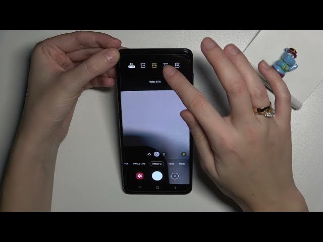 Video thumbnail for How to Change Aspect Ratio in SAMSUNG Galaxy M52 5G – Find Ratio Settings