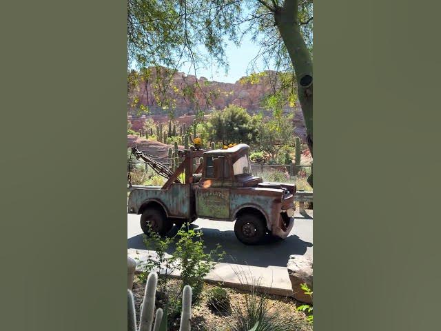 Video thumbnail for Mater in Cars Land