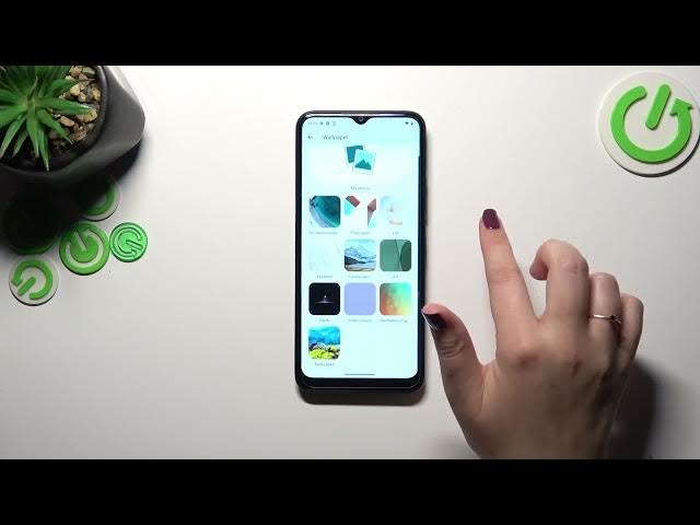 Video thumbnail for How to Change Wallpapers on a NOKIA C32
