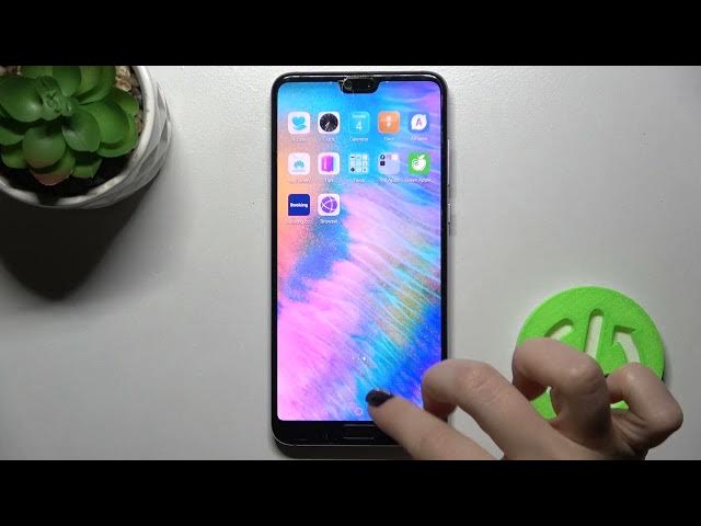 Video thumbnail for How to Change Home Screen Transition Animation on HUAWEI P20 Pro