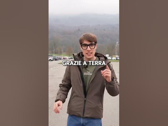 Video thumbnail for Com'è fatto il panettone? Scopriamolo insieme! 🍊