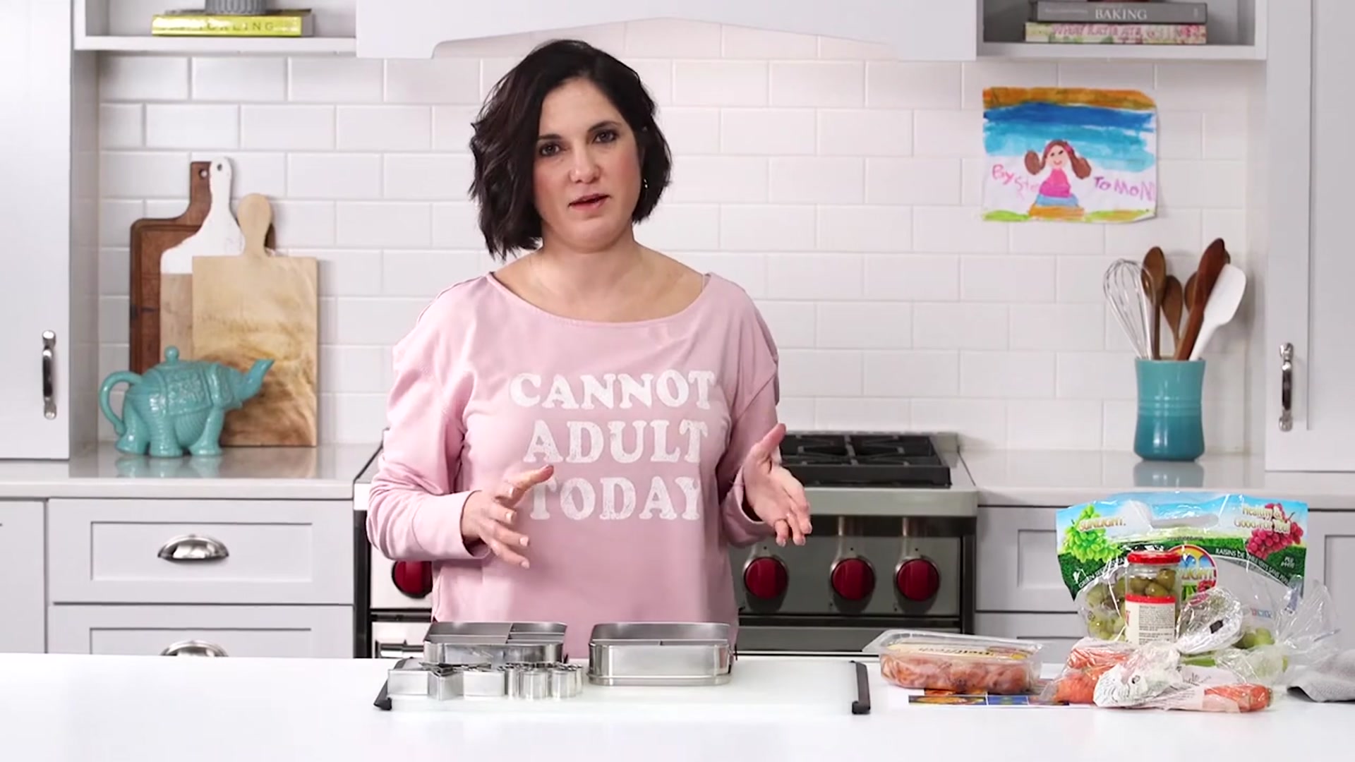 Video thumbnail for Mom Tries to Pack Creative Bento Box Lunches for Her Kids   Mom Vs.   Well Done(720P HD)