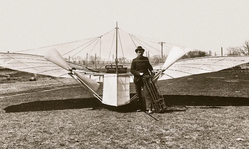 Video thumbnail for Made in Connecticut: Did a Bridgeport inventor beat the Wright brothers to powered flight?