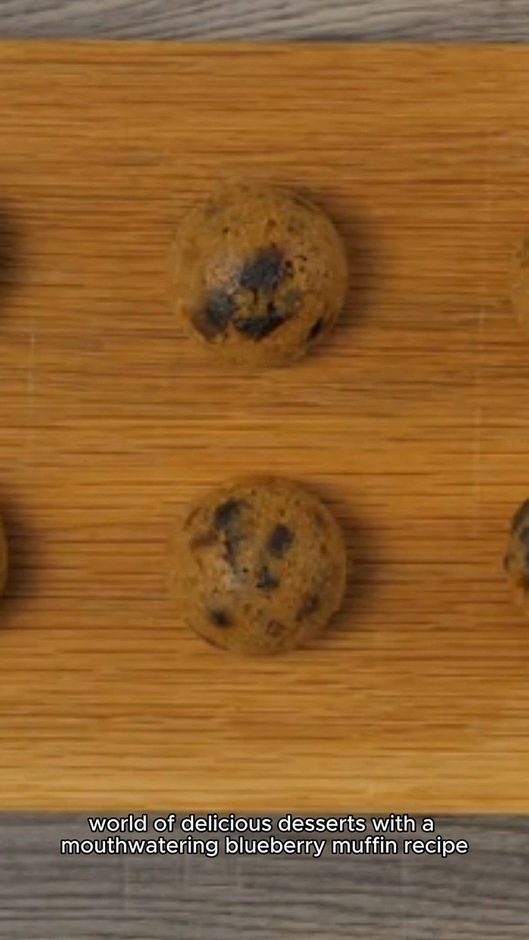 Video thumbnail for blueberry muffins recipe