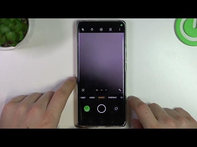 Video thumbnail for Realme 10 Pro+ - How to Increase Photo Details? Take Photos in Best Available Quality
