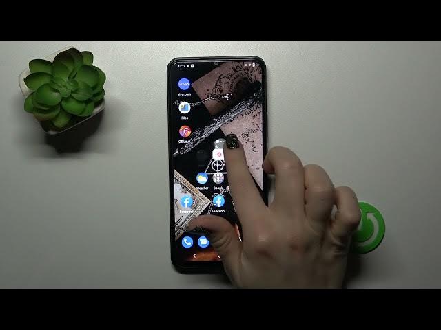 Video thumbnail for How to Create Home Screen Folders in VIVO Y22s