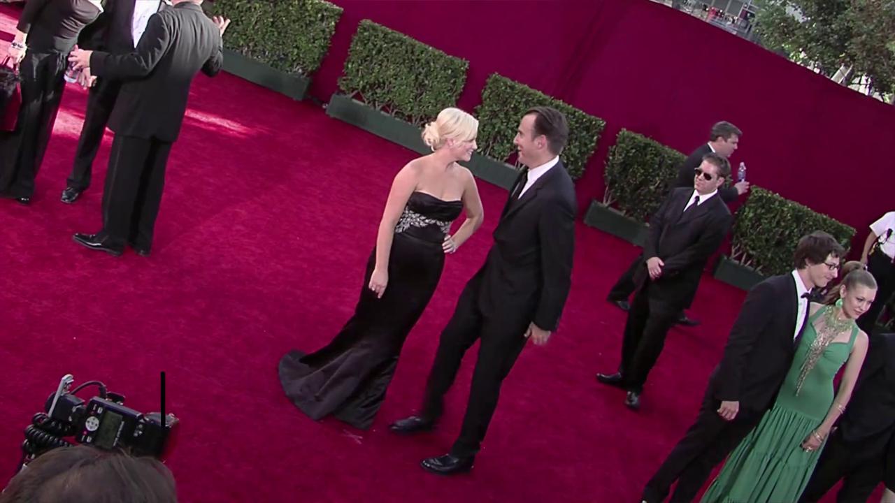 Video thumbnail for Will Arnett reveals 'very happy' new romance.