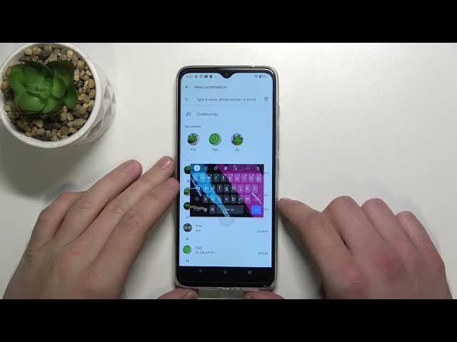 Video thumbnail for How to Fix Floating Keyboard in Motorola Moto G50 - Change Keyboard Mode