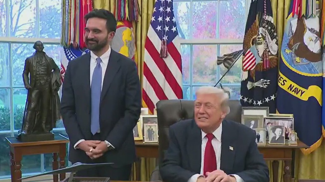 Video thumbnail for Trump won't rule out sending National Guard to NYC