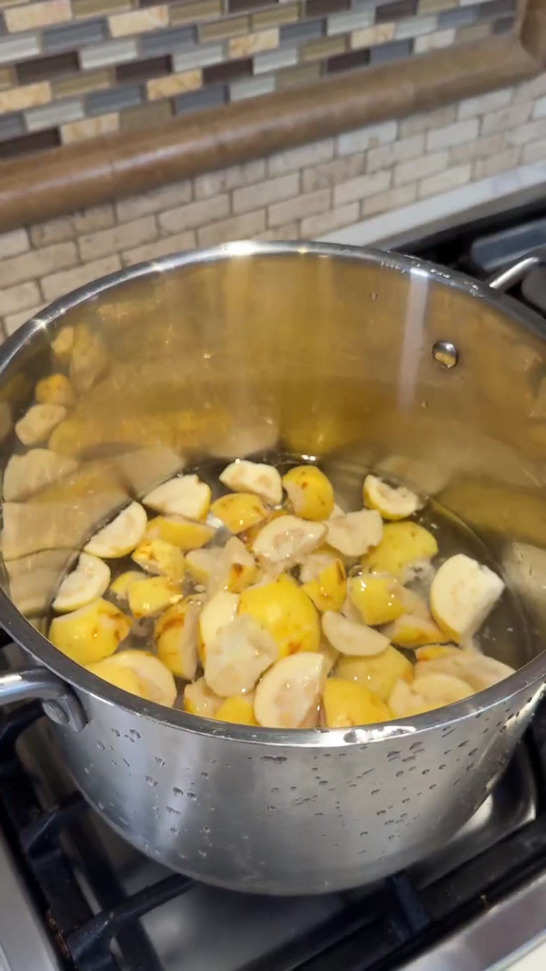 Video thumbnail for Atole de Guayaba  guava(720P 60FPS)