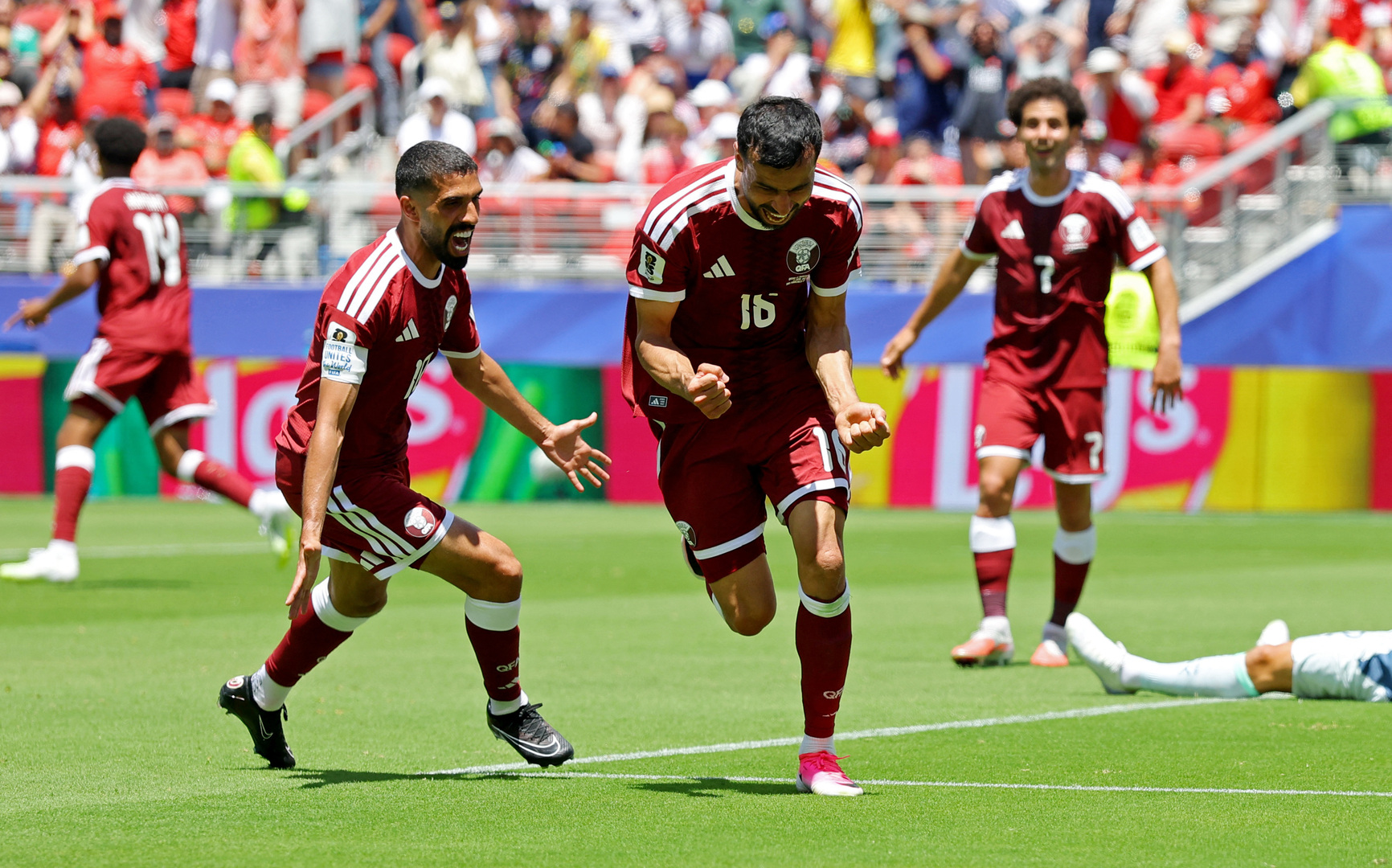 Video thumbnail for Qatar earns first ever World Cup point