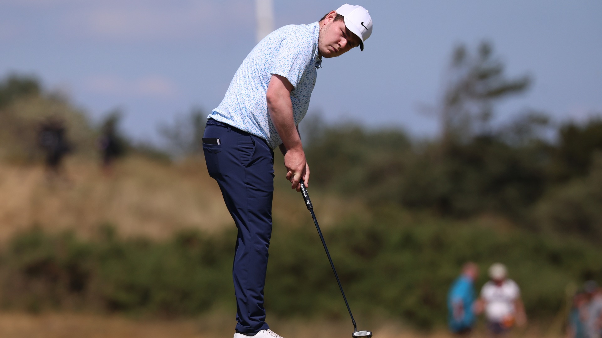 Video thumbnail for Chasing Dreams: Robert MacIntyre's Goal of a Major Victory