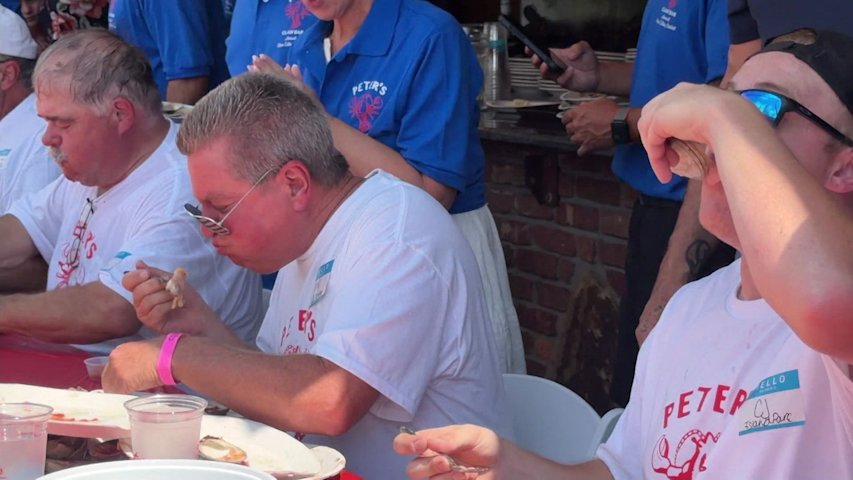 Video thumbnail for Annual clam eating contest raises money in Island Park