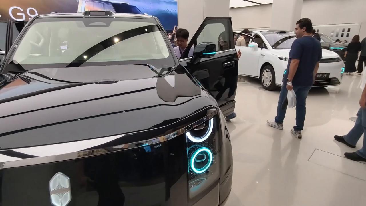 Video thumbnail for China: HUAWEI HIMA VEHICLES.