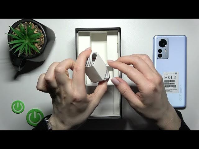 Video thumbnail for Xiaomi 12 Pro - Does it Comes with USB Cable