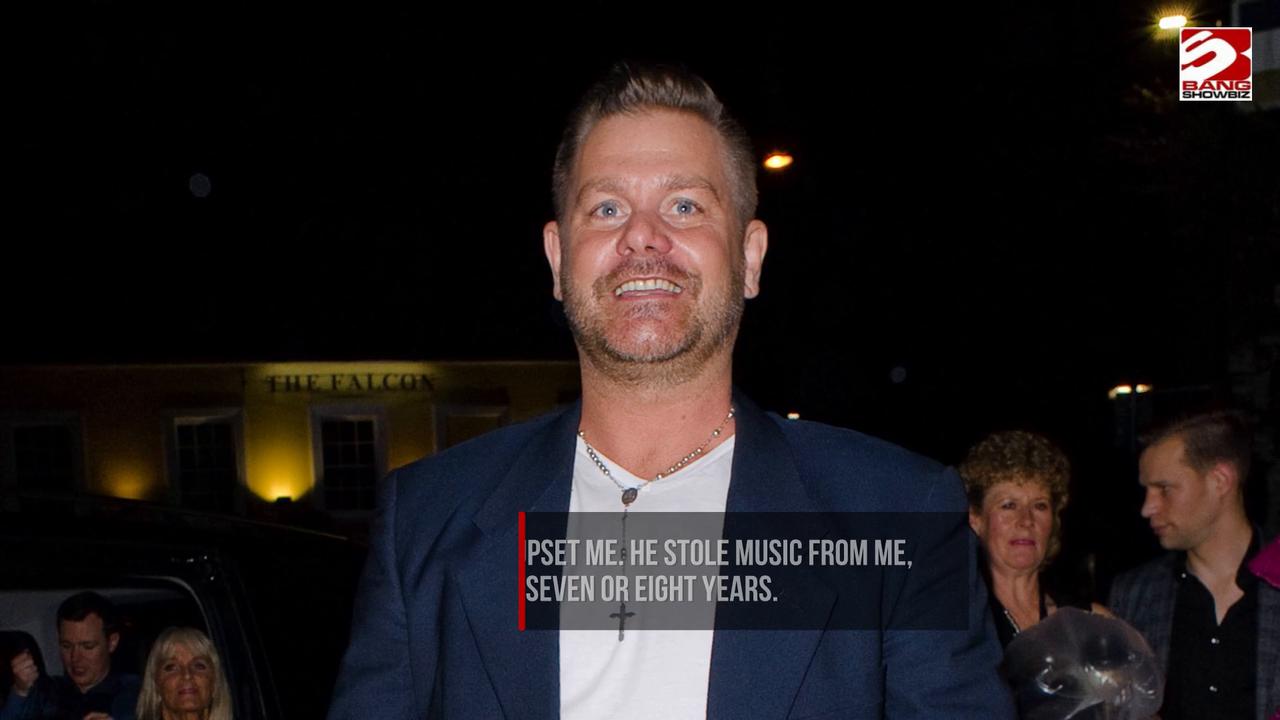 Video thumbnail for Ed Sheeran’s estranged cousin is keen to put their feud behind them