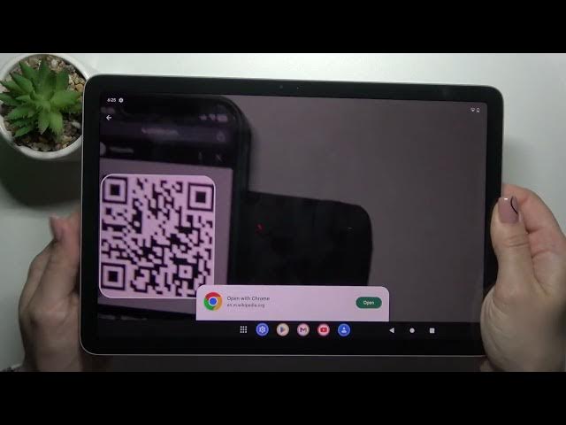 Video thumbnail for How to Scan a QR Code using GOOGLE Pixel Tablet