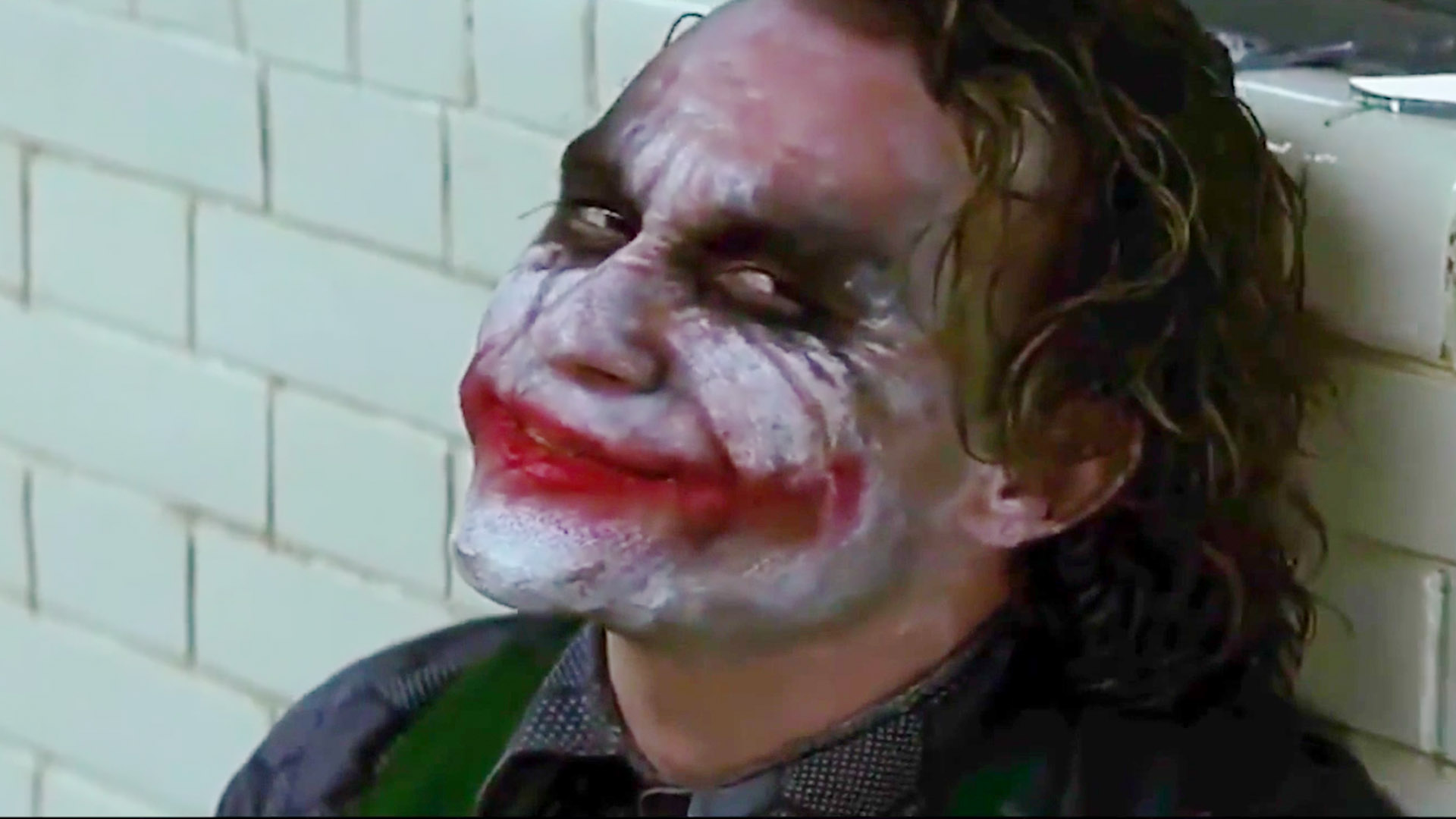 Video thumbnail for Total Nerd Ranks: Details About The Joker