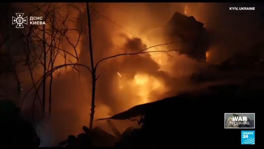 Video thumbnail for Russian strikes on Ukraine kill three