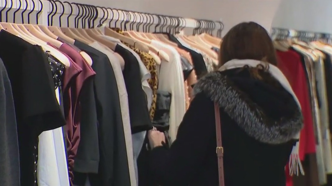 Video thumbnail for Holiday shopping for a cause on Madison Avenue