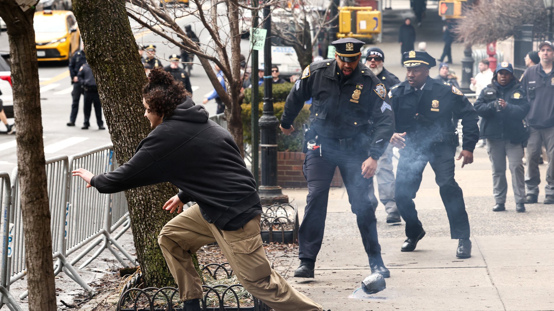 Video thumbnail for Explosive device thrown near Mamdani’s home was real IED: NYPD