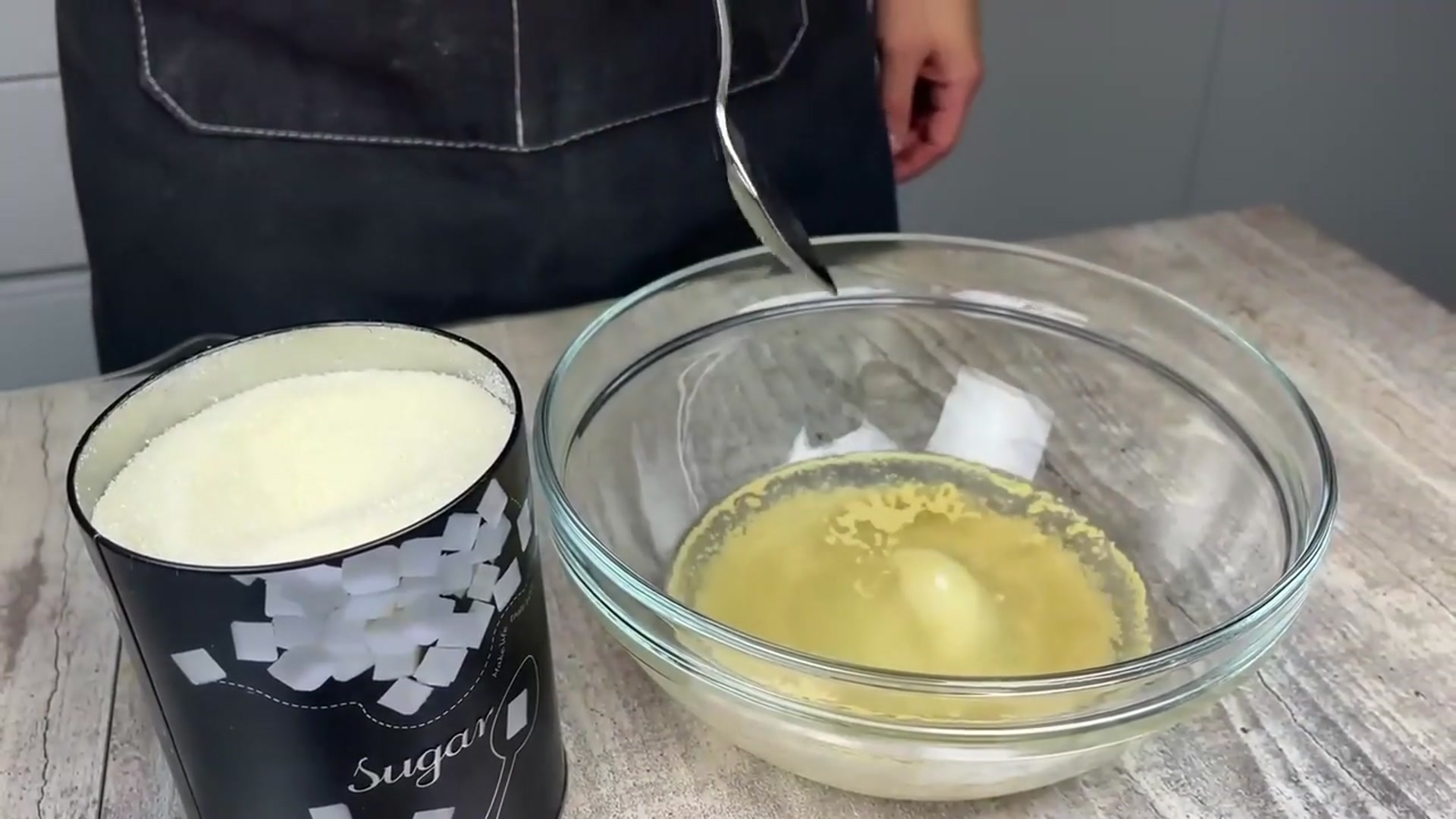 'Video thumbnail for German Recipe Shocks Everyone! Few People Know This New Way to Make Croissants! Great Easy Recipe'