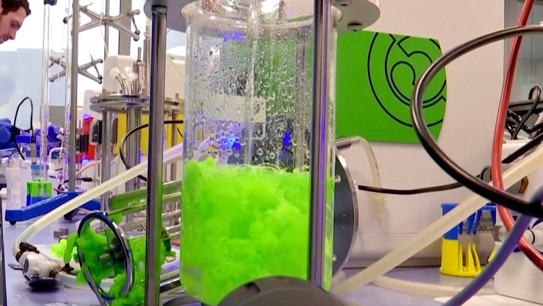 Video thumbnail for Enzymes could curb fast fashion waste in landfills