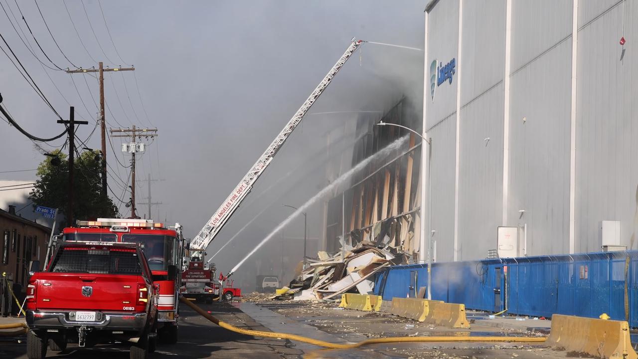 Video thumbnail for US: Boyle Heights Structure Fire in Los Angeles CA 7.