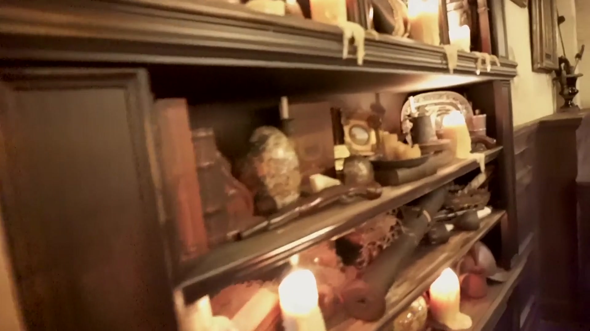 'Video thumbnail for Full Tour of The Beak and Barrel Pirate Bar at Magic Kingdom'