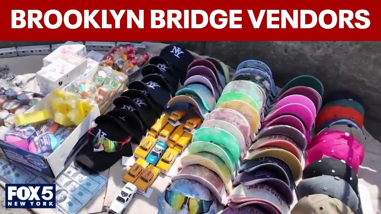 Video thumbnail for Too many vendors on the Brooklyn Bridge?