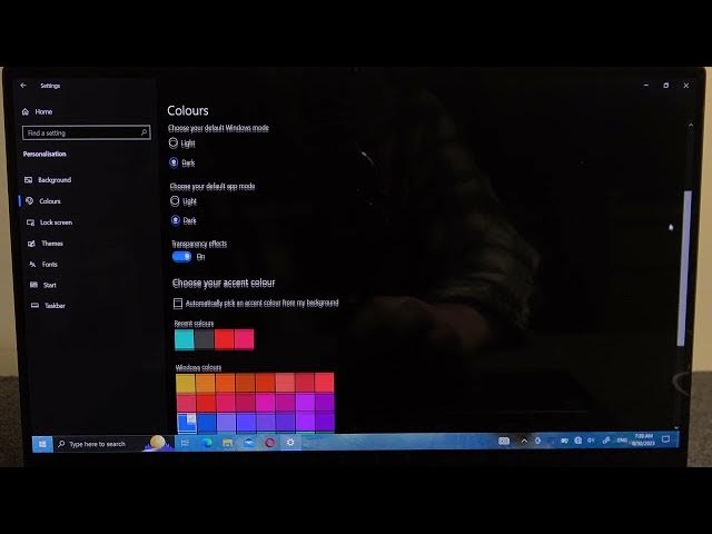 Video thumbnail for How To Customize Windows Colours on Samsung Galaxy Book Pro?
