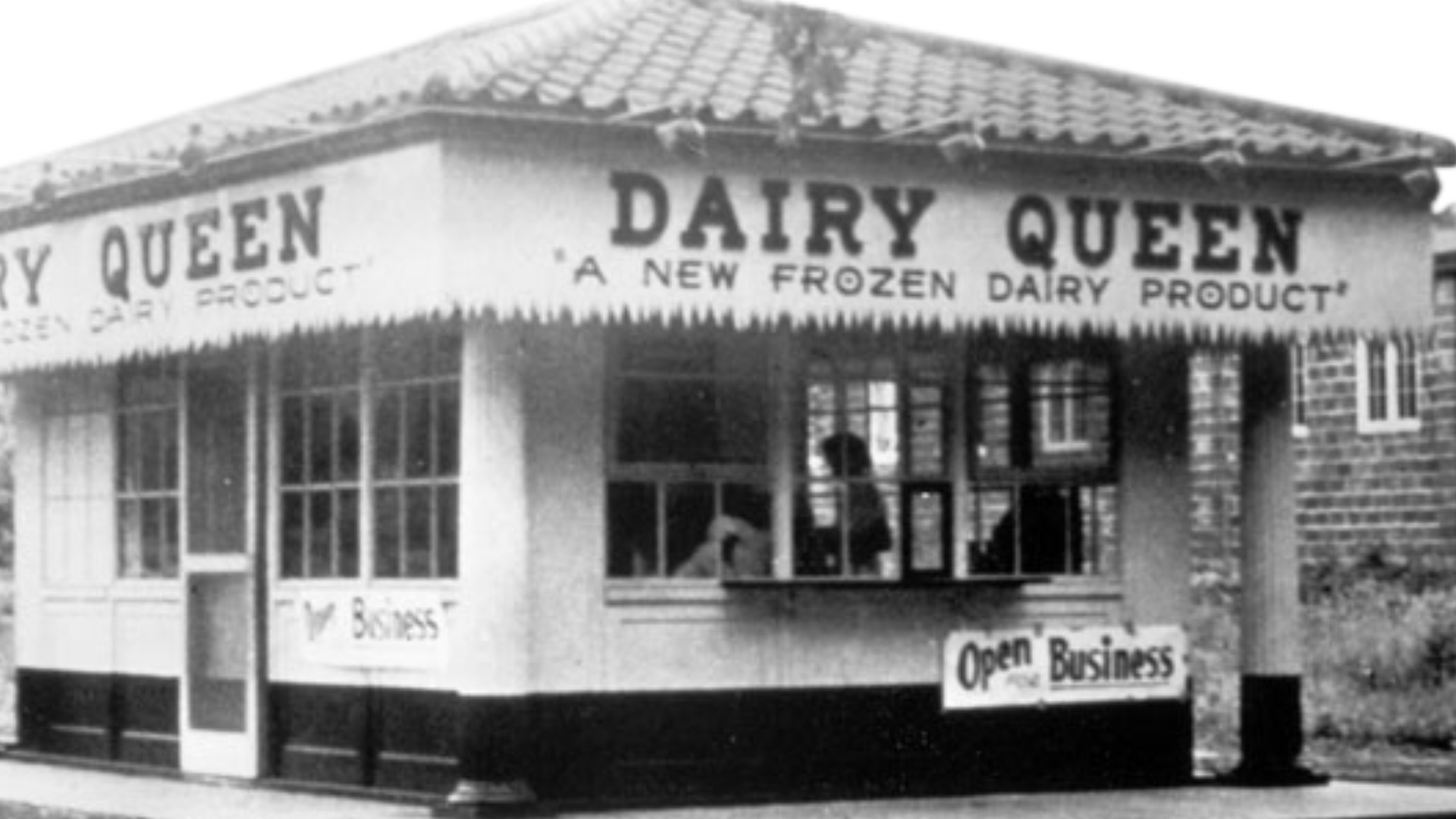 Video thumbnail for The First Ever Dairy Queen & What It Was Like To Eat There