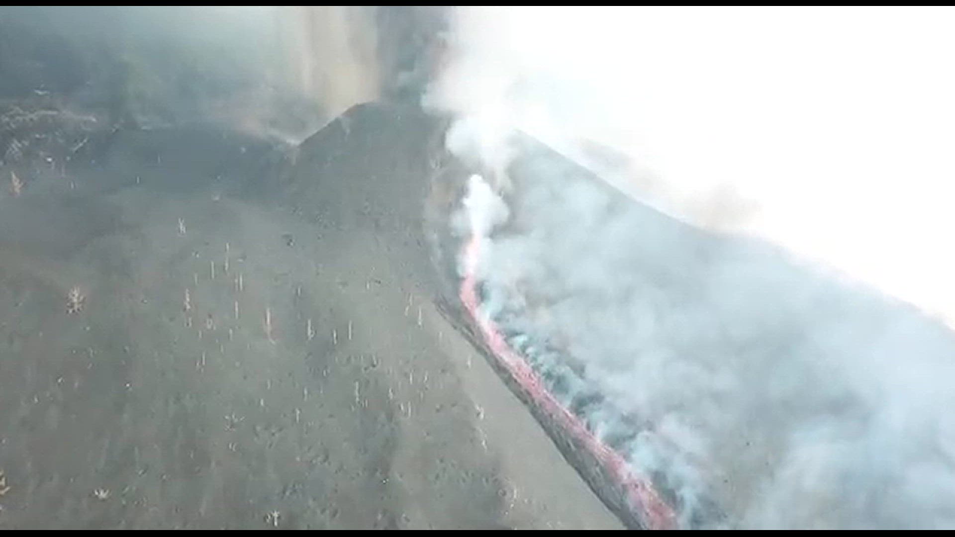 'Video thumbnail for Neuer Vulkanschlot 24-09-21 - Vulkanausbruch La Palma 2021'