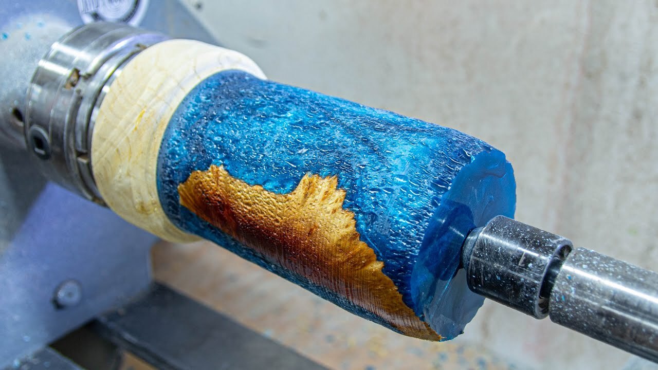 Video thumbnail for Woodturning - Massive Chip Outs to Beautiful Vase