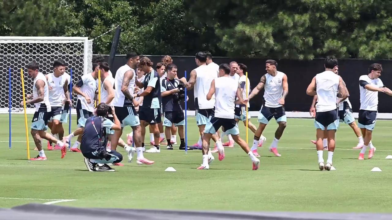 Video thumbnail for US: Argentina train in Atlanta ahead of World Cup Round of 16 clash with Egypt.