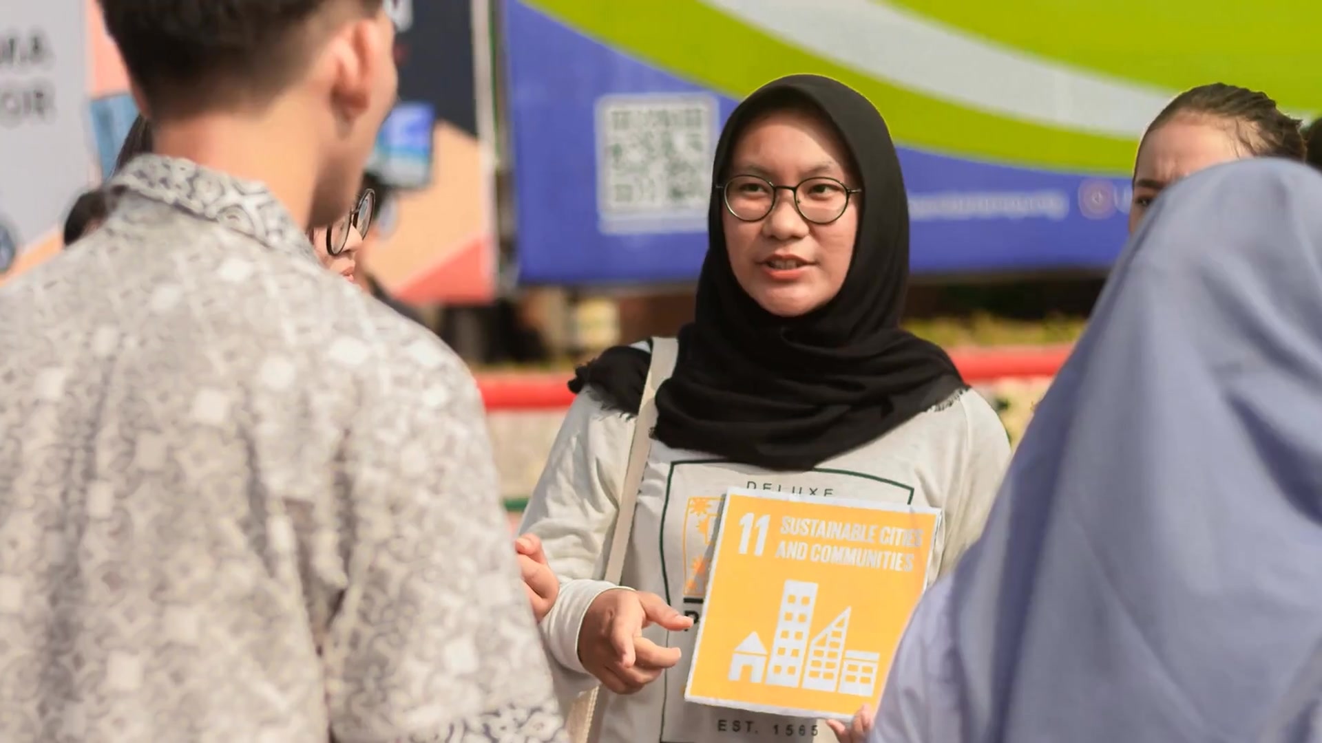 Video thumbnail for Youth Climate Action: Become a Commonwealth Network Coordinator